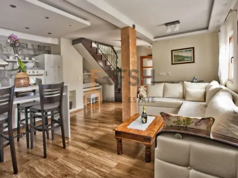 Prodaja, kuća, 400m², Tivat, Crna Gora - image 4