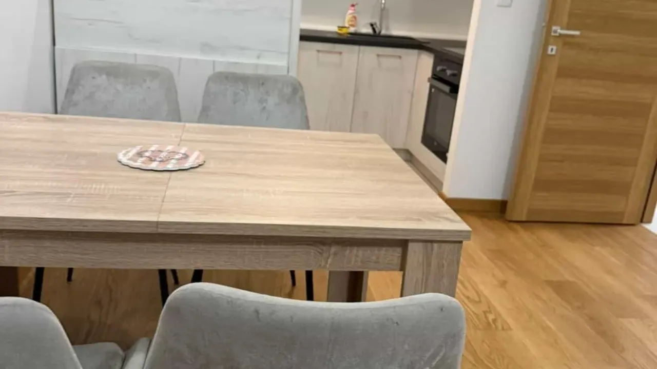Izdavanje, jednosoban stan, 49m², New City, Podgorica