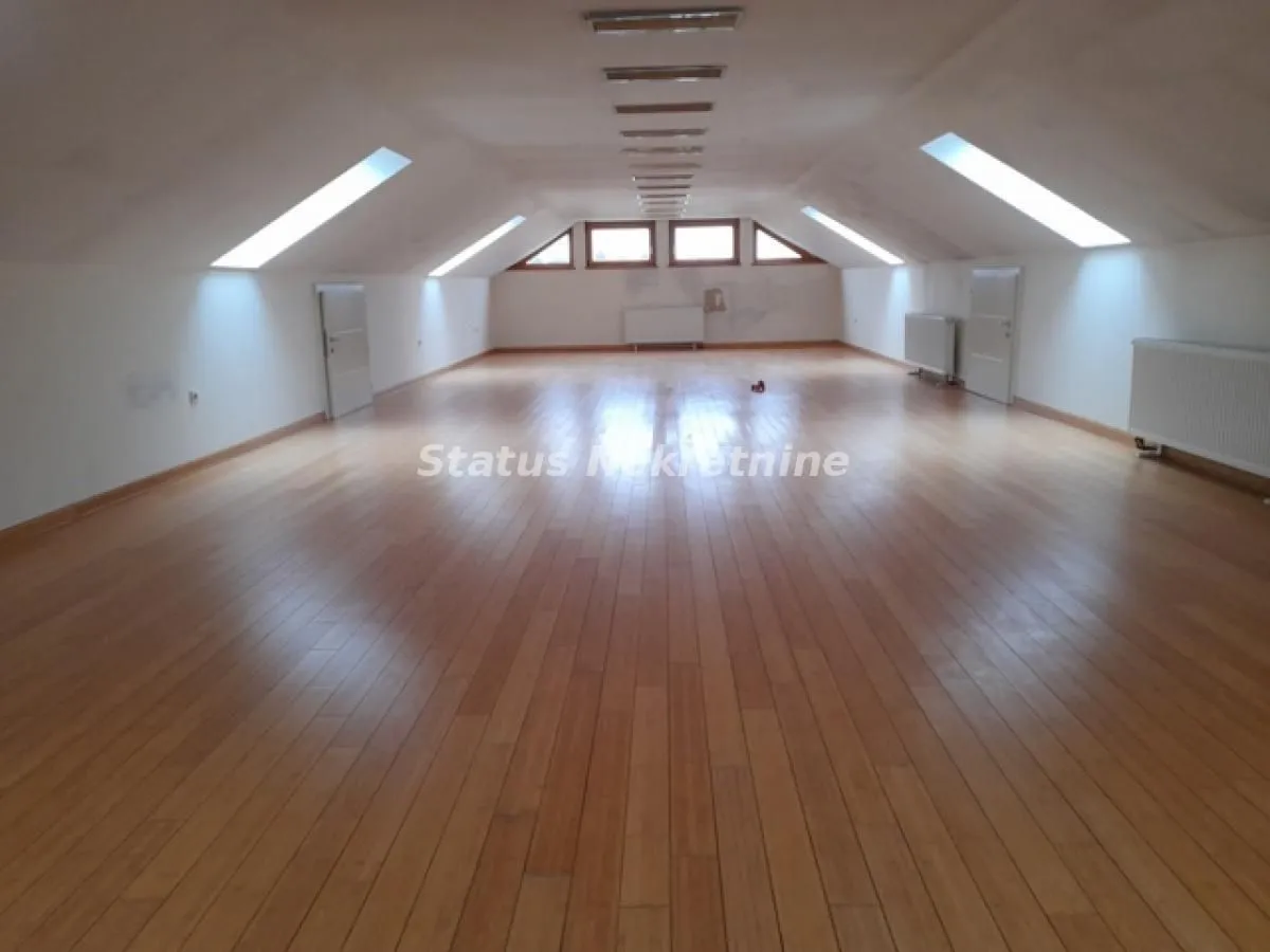 Prodaja, kuća, 440m², Temerin, Novi Sad