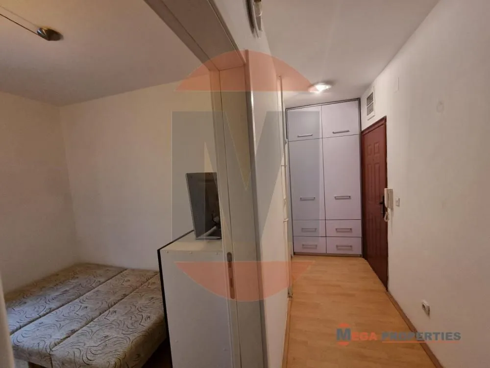 Rent, one bedroom apartment, 45m², Borča 1, Borča Sve Podlokacije