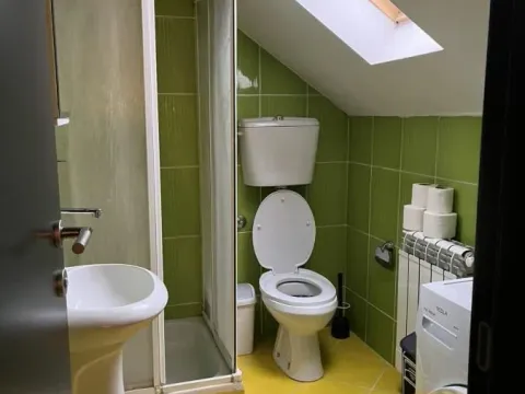 Rent, two bedroom apartment, 70m², Lekino Brdo, Voždovac Sve Podlokacije - image 13