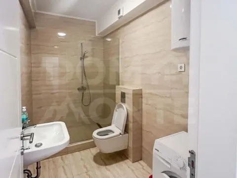 Izdavanje, dvosoban stan, 65m², Tivat, Crna Gora - image 2