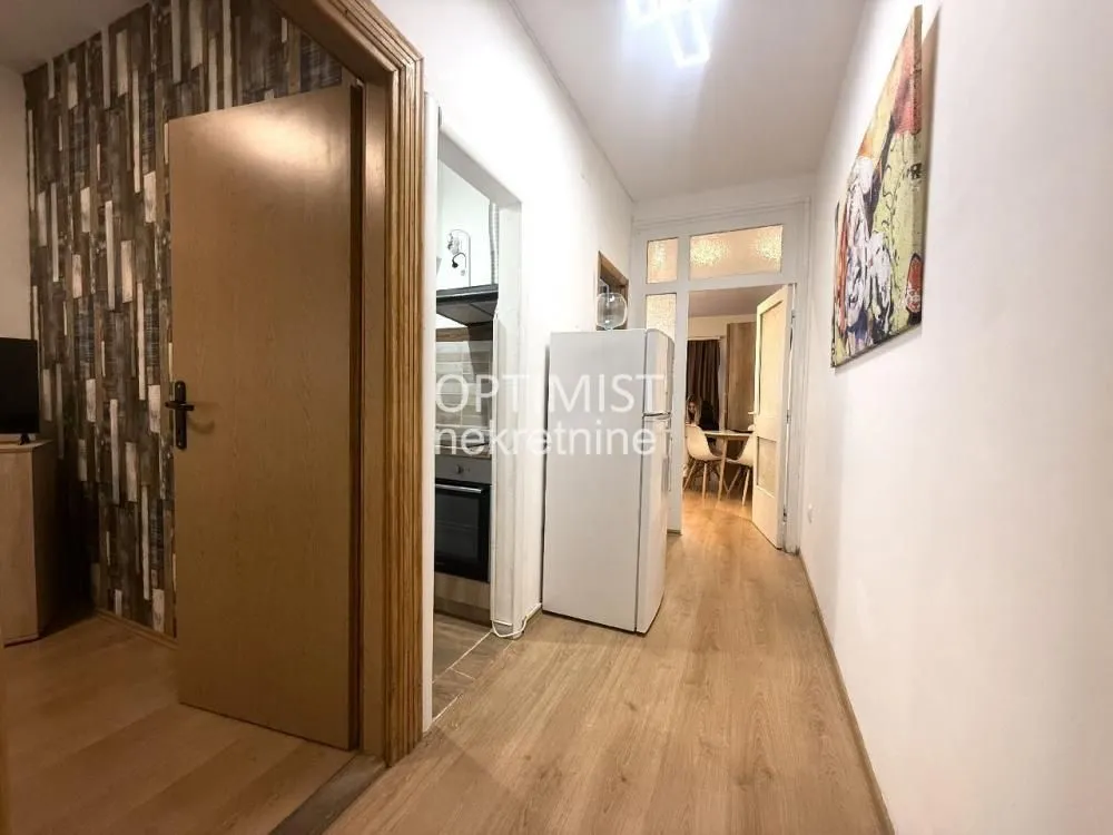 Rent, two bedroom apartment, 38m², Stari Grad, Beograd