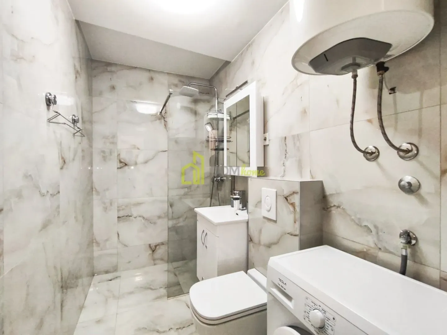 Izdavanje, jednosoban stan, 38m², Krivi Most, Podgorica