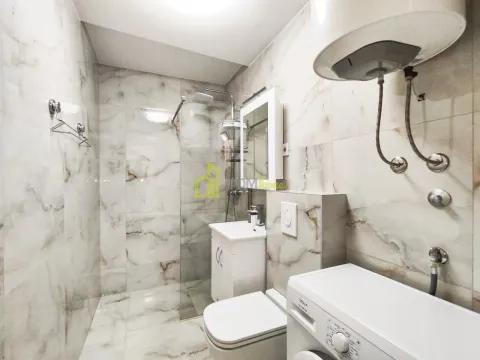 Izdavanje, jednosoban stan, 38m², Krivi Most, Podgorica - image 6