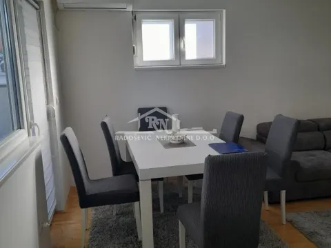 Izdavanje, jednosoban stan, 40m², Julino Brdo, Beograd - image 3