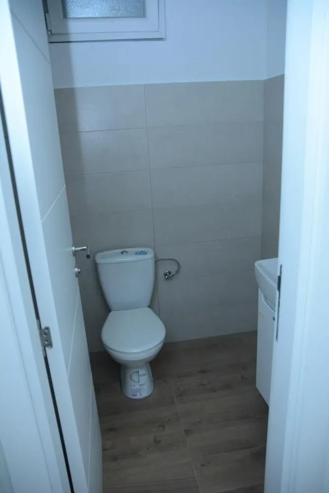 Sale, office space, 78m², Cvetkova Pijaca, Zvezdara Sve Podlokacije