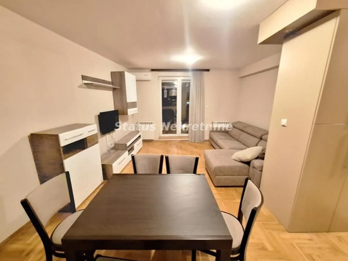 Rent, two bedroom apartment, 53m², Rotkvarija, Novi Sad Sve Podlokacije