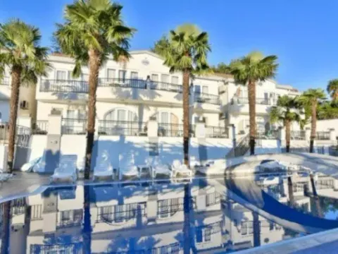 Sale, five bedroom apartment, 3500m², Kumbor, Herceg Novi