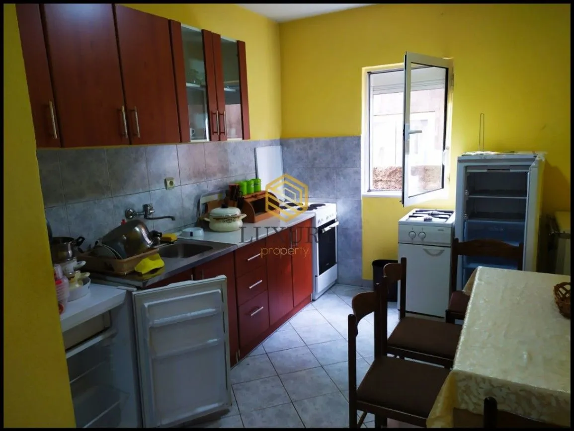 Izdavanje, jednosoban stan, 70m², Donja Gorica, Podgorica