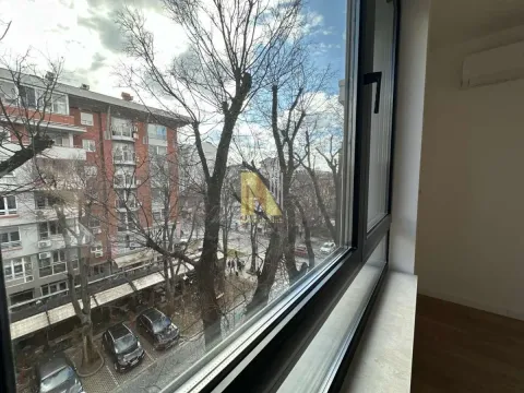 Izdavanje, poslovni prostor, 126m², Novi Sad, Srbija - image 13