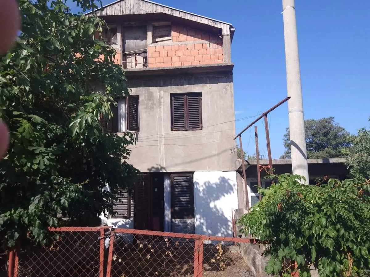 Sale, house, 140m², Bar, Crna Gora