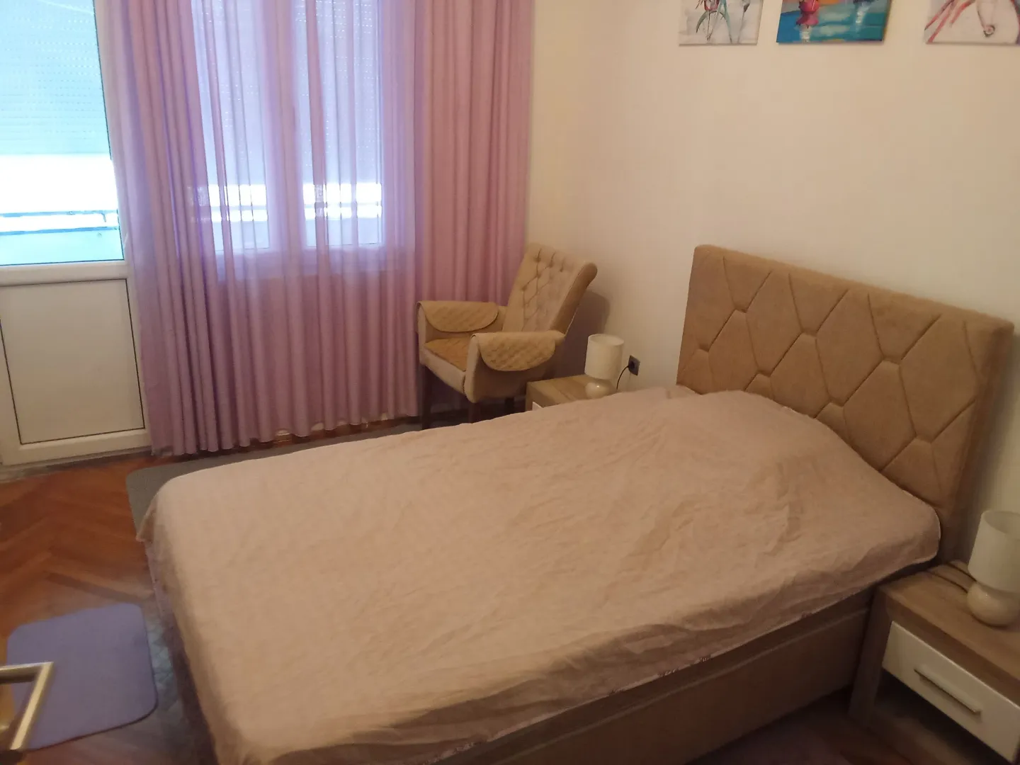 Izdavanje, trosoban stan, 70m², Centar, Podgorica