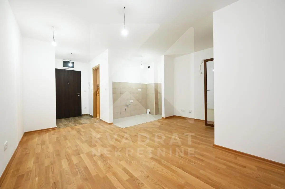 Sale, studio apartment, 27m², Stari Aerodrom, Podgorica