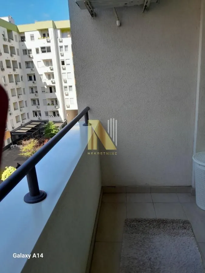 Izdavanje, jednosoban stan, 37m², Rotkvarija, Novi Sad Sve Podlokacije