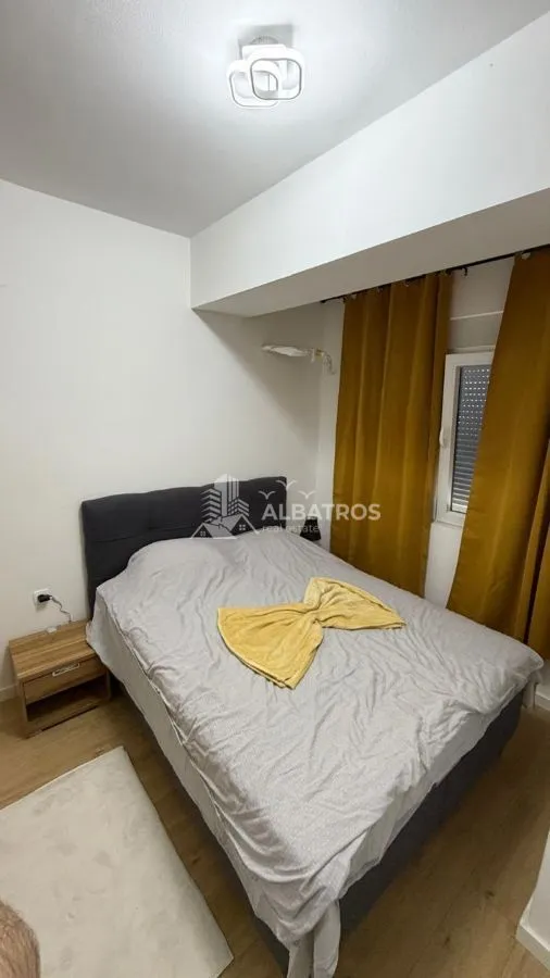 Rent, one bedroom apartment, 42m², Centar, Bar