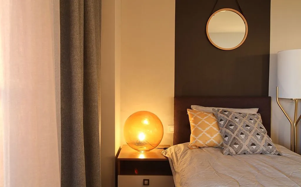 Izdavanje, trosoban stan, 198m², Budva, Crna Gora