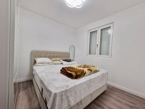 Prodaja, kuća, 250m², Budva, Crna Gora - image 14