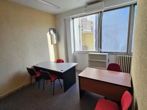 Prodaja, poslovni prostor, 17m², Savski Venac, Beograd - image 7