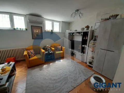 Prodaja, trosoban stan, 79m², Karaburma, Palilula Sve Podlokacije - image 3