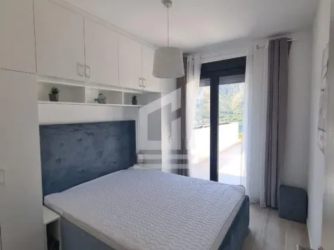 Prodaja, jednosoban stan, 29m², Dobrota, Kotor - image 8
