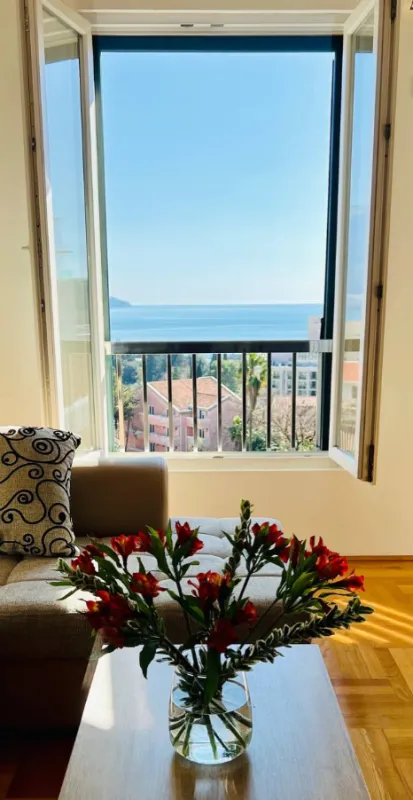 Prodaja, dvosoban stan, 69m², Bečići, Budva