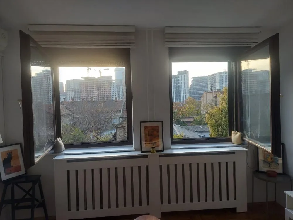 Izdavanje, jednosoban stan, 45m², Savski Venac, Beograd