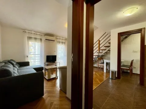 Izdavanje, jednosoban stan, 45m², Budva okolina, Budva - image 2
