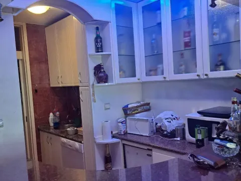 Prodaja, dvosoban stan, 80m², Preko Morače, Podgorica - image 4