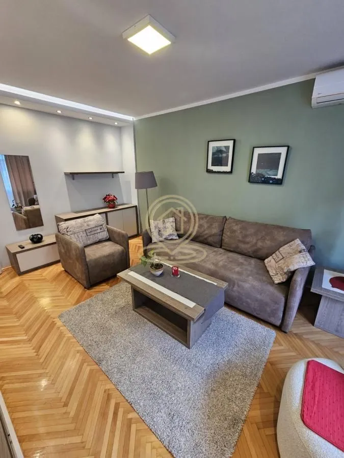Rent, two bedroom apartment, 55m², Sarajevska, Beograd