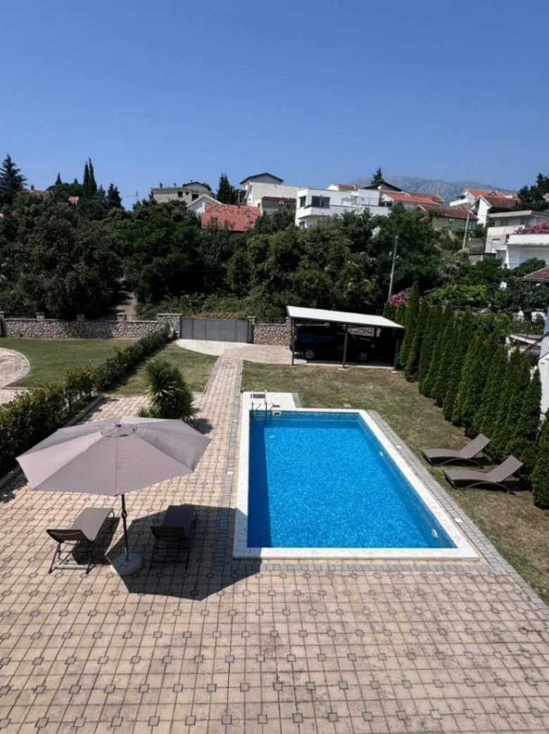 Sale, house, 270m², Utjeha, Bar