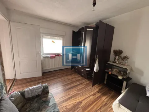 Sale, house, 228m², Jagodina, Srbija - image 34