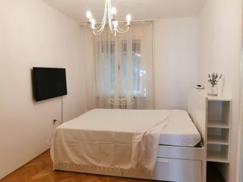 Rent, two bedroom apartment, 56m², Stari Grad, Beograd - image 3