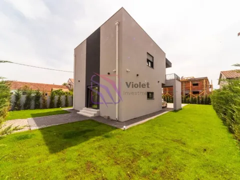 Sale, four bedroom apartment, 202m², Tološi, Podgorica - image 6