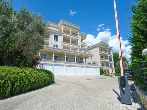 Prodaja, trosoban stan, 166m², Đenovići, Herceg Novi - image 80