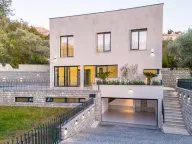 Sale, house, 240m², Kamenovo, Budva - image 2