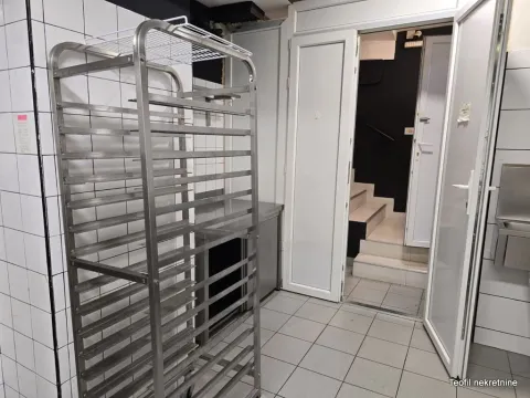 Rent, office space, 140m², Vračar Hram, Vračar Sve Podlokacije - image 14