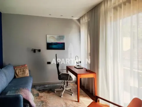 Rent, apartment, 136m², Tašmajdan, Palilula Sve Podlokacije - image 11
