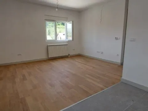 Sale, one bedroom apartment, 40m², Centar, Kolašin - image 7