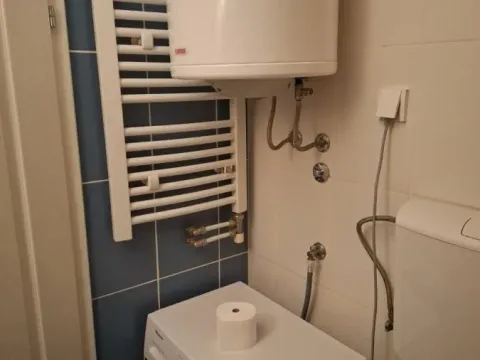 Izdavanje, jednosoban stan, 31m², Sajmište, Novi Sad - image 8
