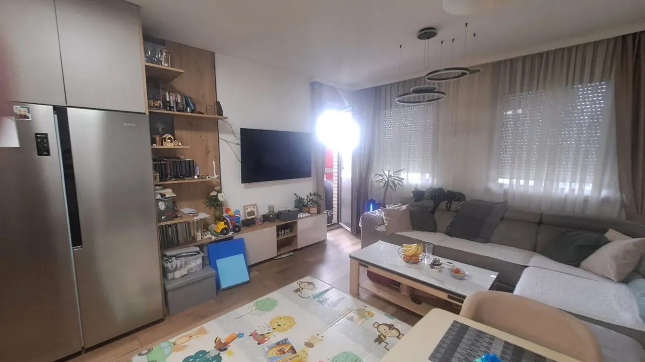 Sale, one bedroom apartment, 45m², Stari Aerodrom, Podgorica
