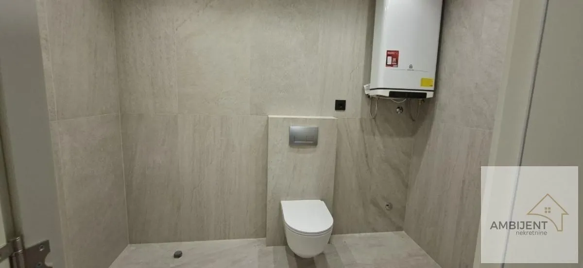 Sale, three bedroom apartment, 133m², Autokomanda, Voždovac Sve Podlokacije