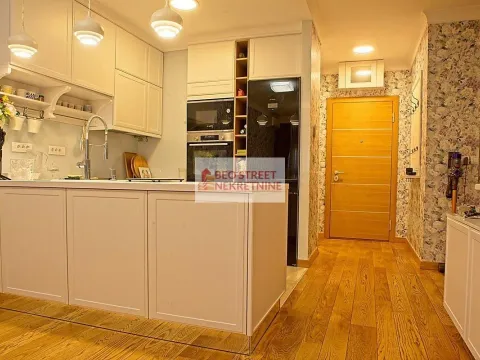 Prodaja, trosoban stan, 91m², Novi Beograd Sve Podlokacije, Beograd - image 2