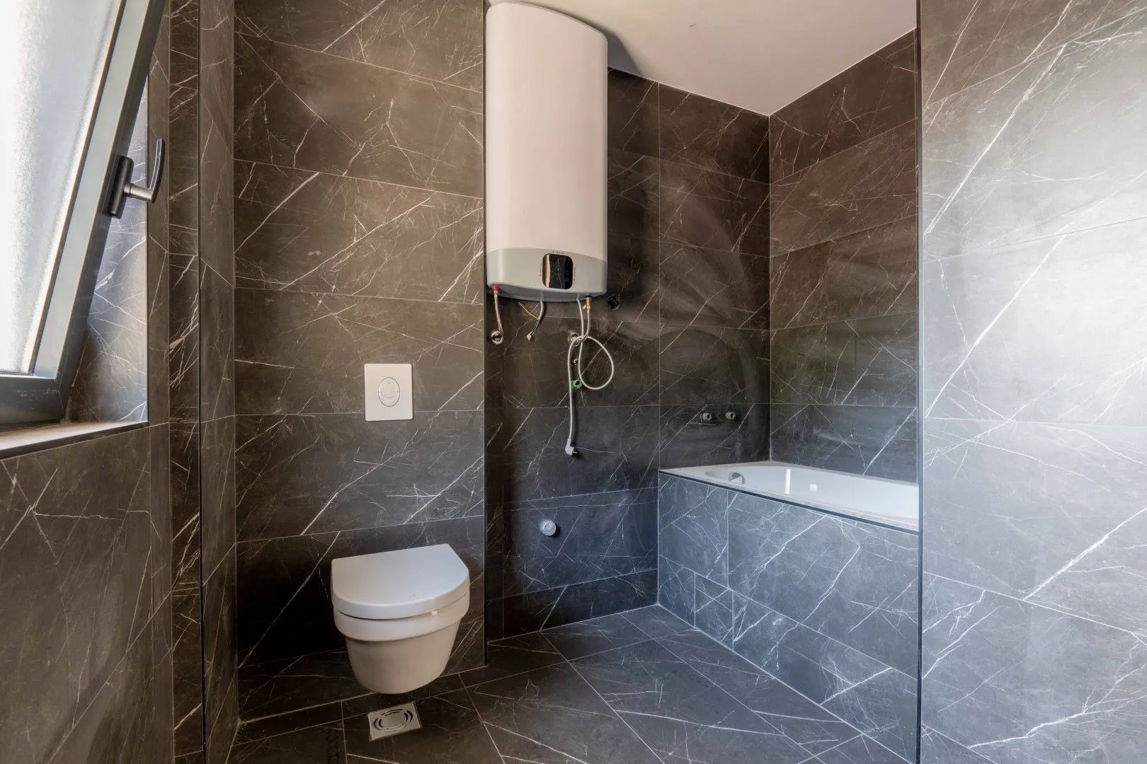 Sale, three bedroom apartment, 130m², Budva, Crna Gora