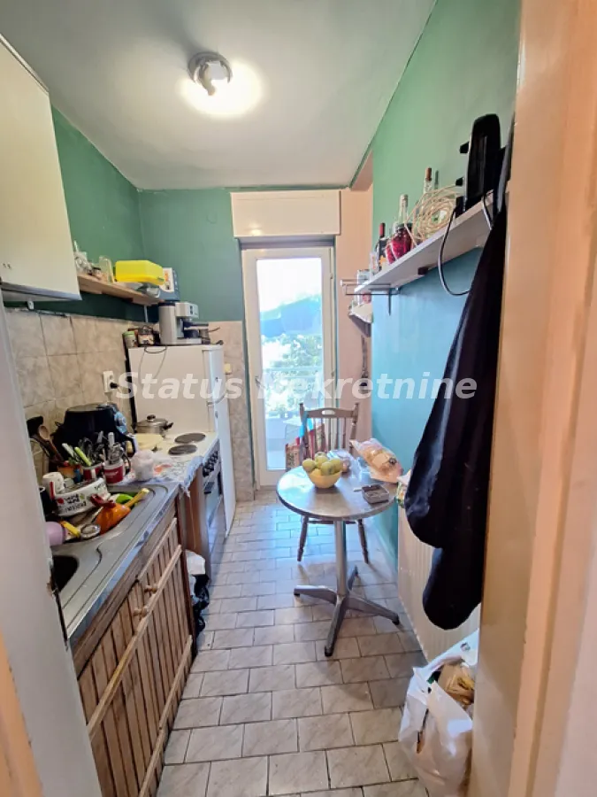 Izdavanje, jednosoban stan, 36m², Grbavica, Novi Sad Sve Podlokacije