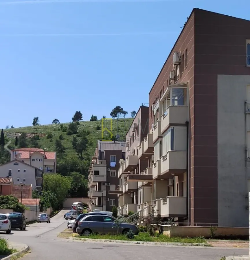 Prodaja, dvosoban stan, 60m², Zabjelo, Podgorica