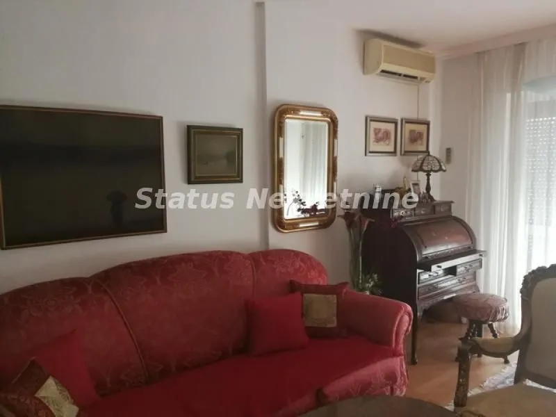 Prodaja, dvosoban stan, 55m², Stari grad, Novi Sad