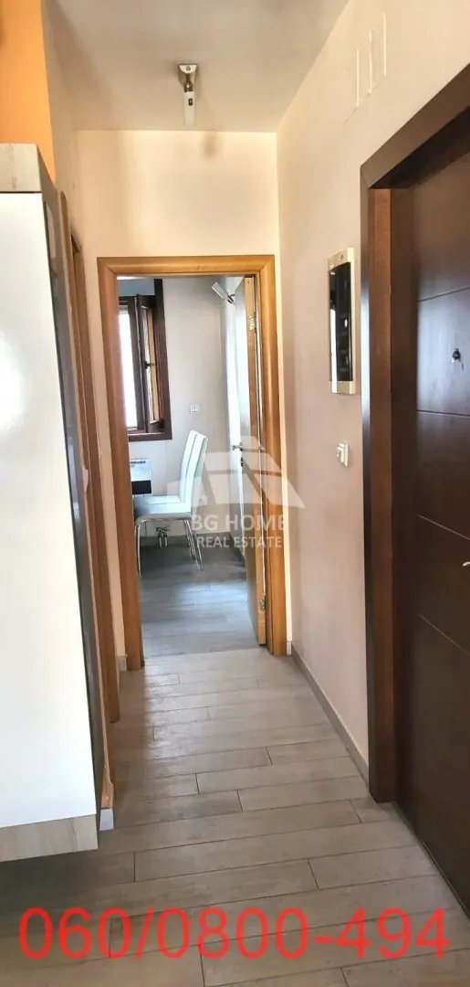 Prodaja, četvorosoban stan, 98m², Đeram Pijaca, Beograd
