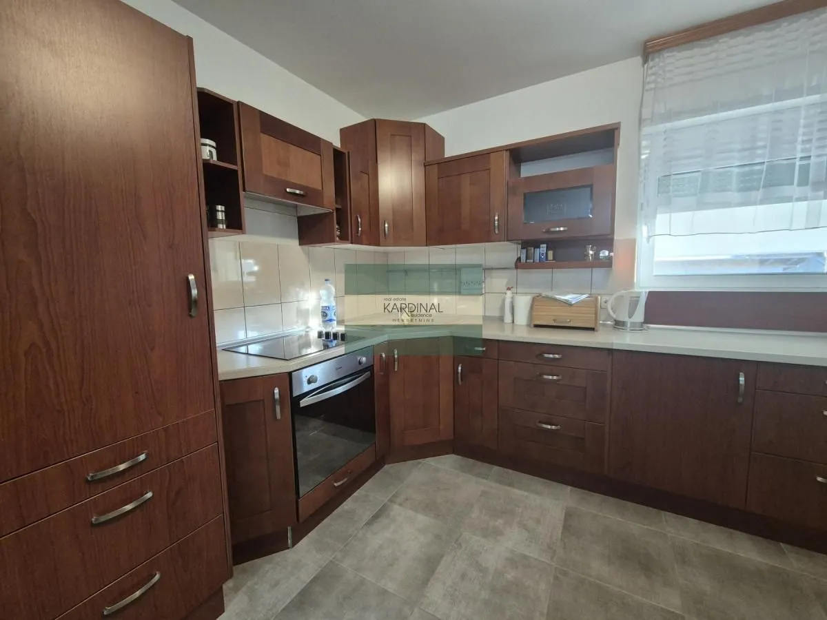 Prodaja, kuća, 271m², Šuljkovac, Jagodina