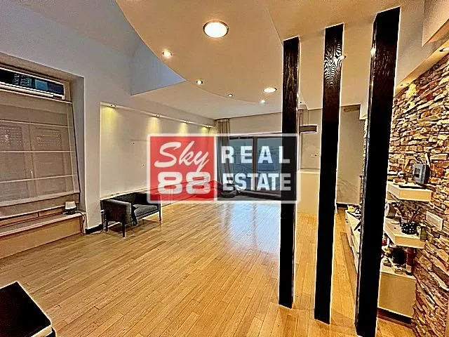 Sale, four bedroom apartment, 130m², Vračar Hram, Vračar Sve Podlokacije